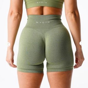 NVGTN pro seamless shorts